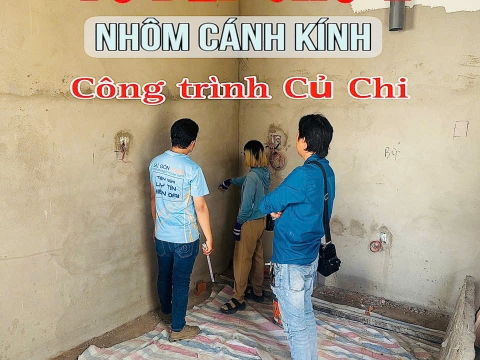 Chốt Đơn Tủ Bếp Nhôm Cánh Kính - Công Trình Củ Chi 