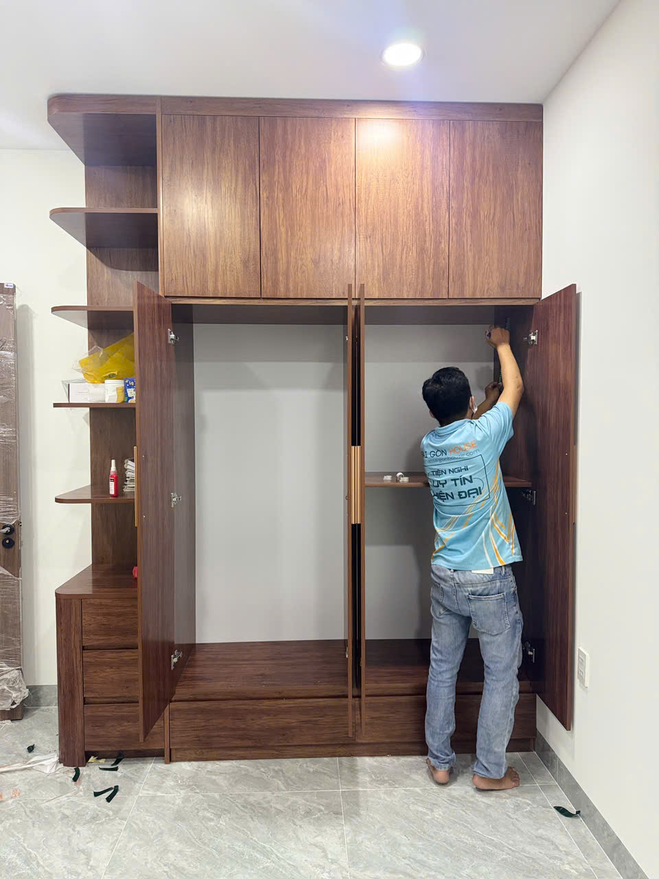 Lắp đặt tủ quần áo trọn gói 