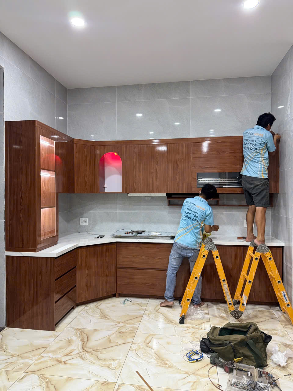 Sản xuất Nội Thất Theo Yêu Cầu 